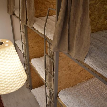 Sleep Studio Hostel Yerevan Bagian luar foto