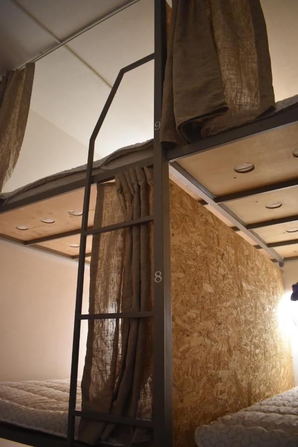 Sleep Studio Hostel Yerevan Bagian luar foto