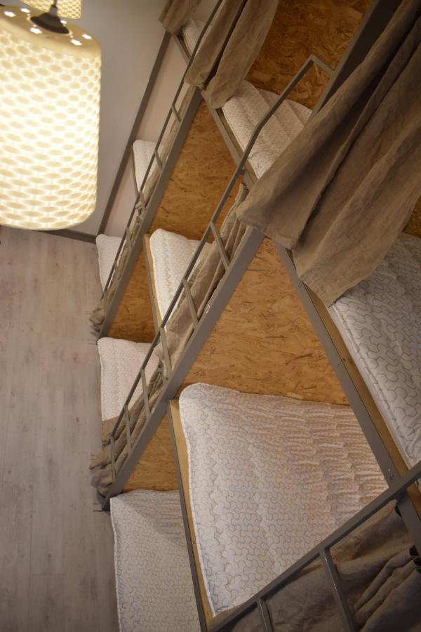 Sleep Studio Hostel Yerevan Bagian luar foto