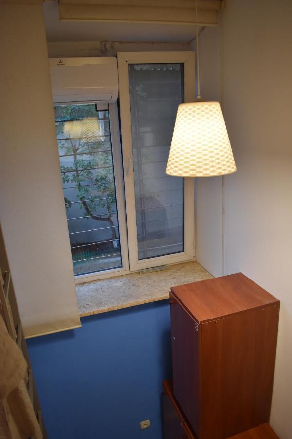 Sleep Studio Hostel Yerevan Bagian luar foto