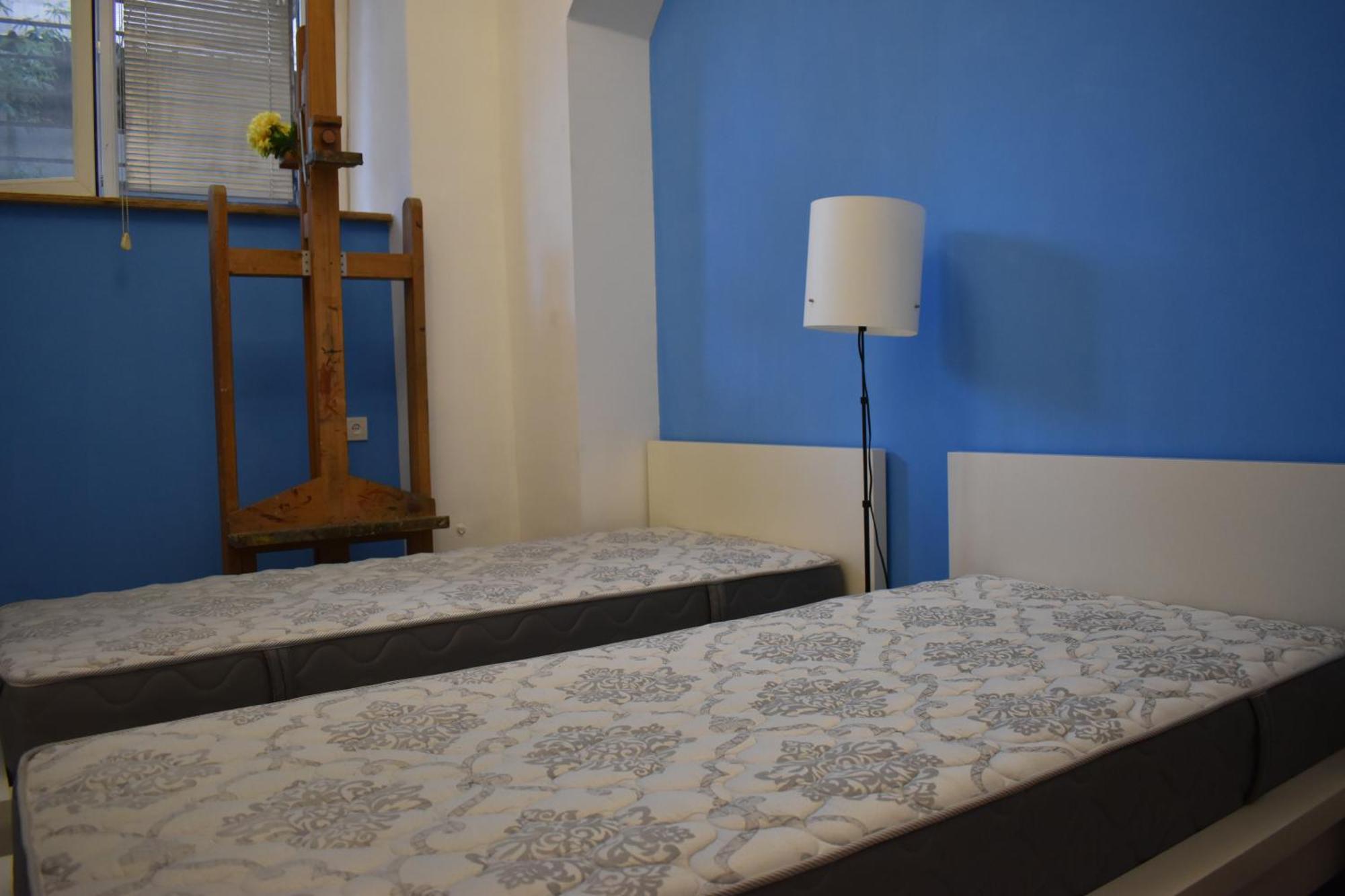 Sleep Studio Hostel Yerevan Bagian luar foto