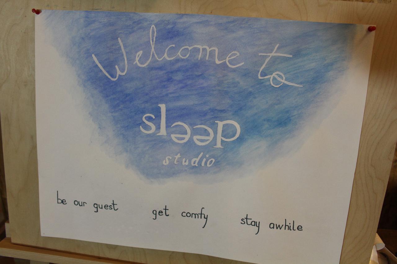 Sleep Studio Hostel Yerevan Bagian luar foto